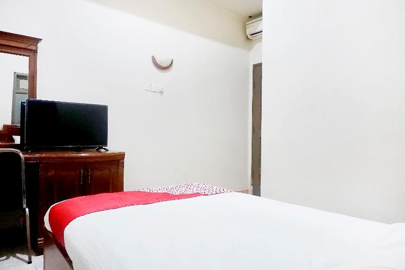 OYO 627 Tirta Kencana Syariah Hotel Pekanbaru Bagian luar foto